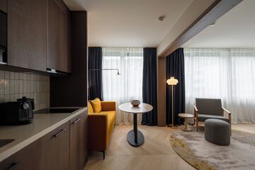 Private kitchenette