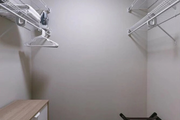 hotel_rooms