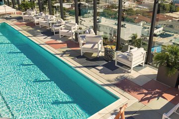 Rooftop pool