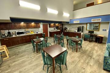 Breakfast area