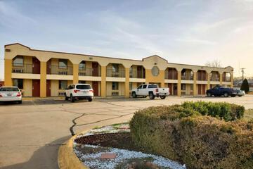 Motel 6 Shamrock TX