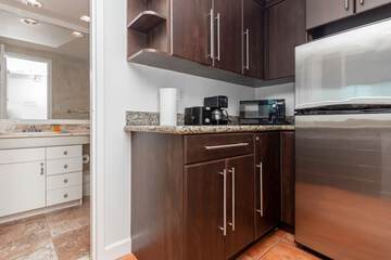 Private kitchenette