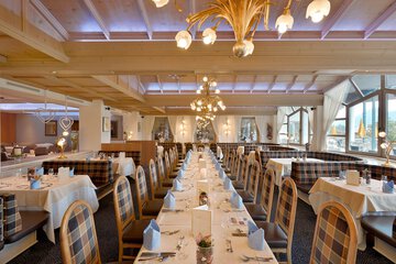 Indoor wedding
