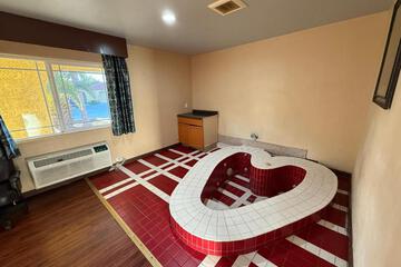 Photo 38