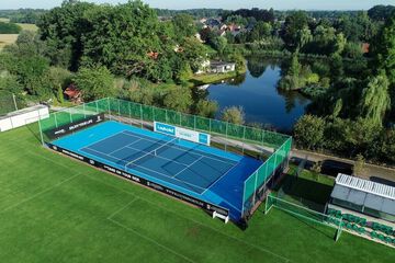 Tennis court