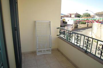 Photo 51