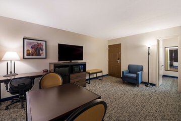 Room 23 of 30