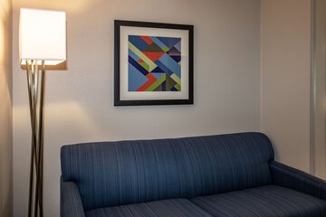 Room 40 of 135