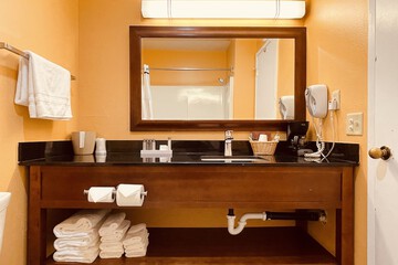 Bathroom sink