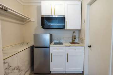 Private kitchenette