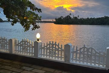 Sundeck