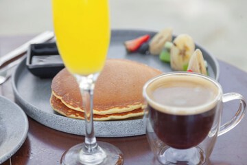 Breakfast meal