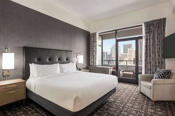 Room 74 of 103