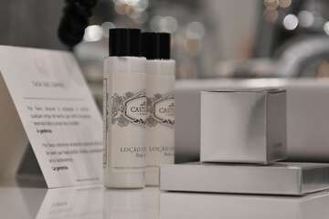 Bathroom amenities