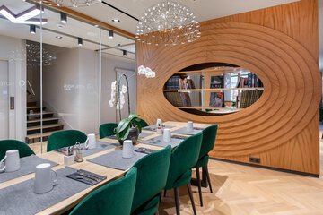 Breakfast area