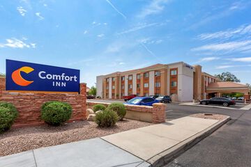 Comfort Inn & Suites North Glendale Bell Road