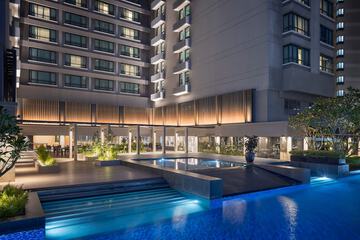 Infinity pool