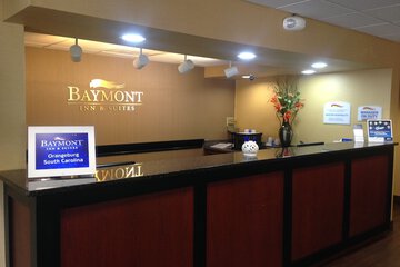 Check-in/check-out kiosk