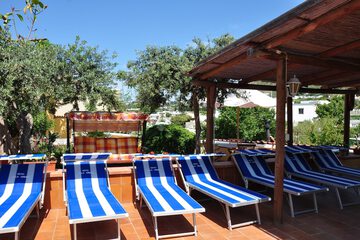 Sundeck