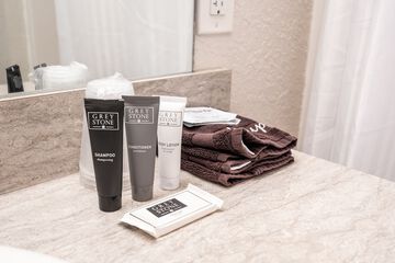 Bathroom amenities