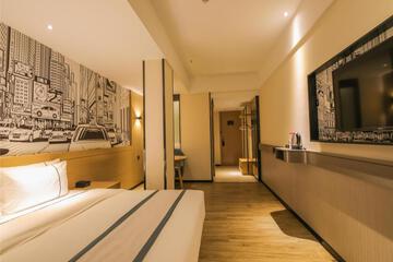 Photo 44