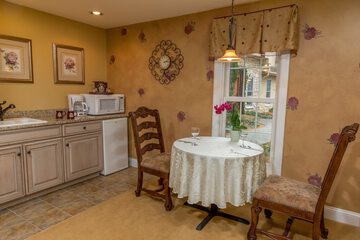 Private kitchenette
