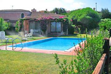 Private pool