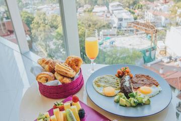 Breakfast meal