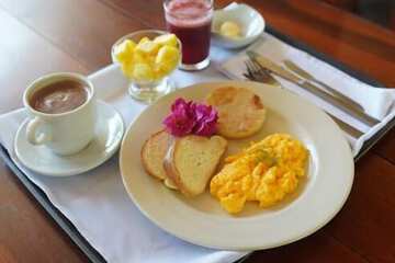 Breakfast meal
