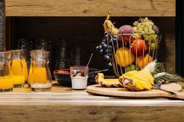 Breakfast buffet