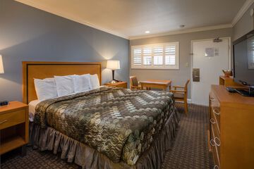 Room 34 of 50