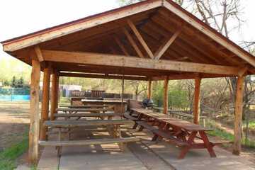 BBQ/picnic area