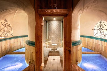 Steam room