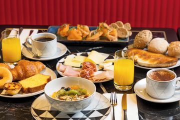 Breakfast meal