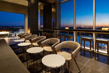 Hotel Interior 10 of 49