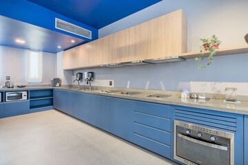 Shared kitchen facilities