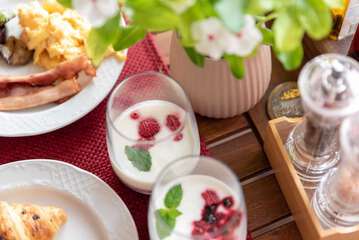 Breakfast buffet