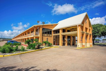 River Valley Motor Inn