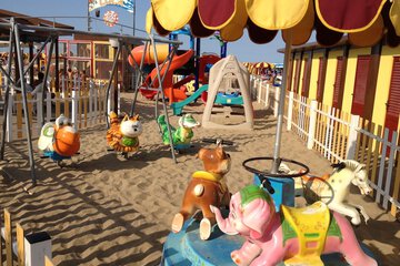 Children's play area - outdoor