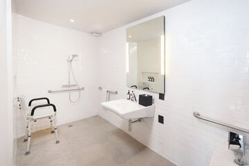 Room amenity
