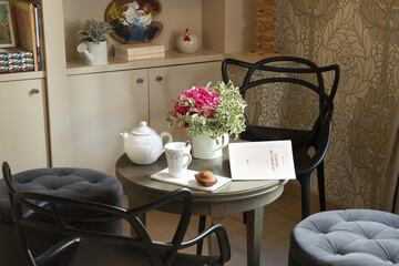 Lobby sitting area