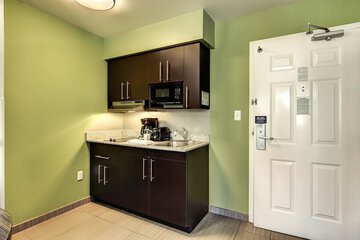 Private kitchenette