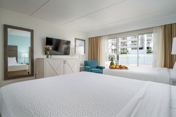 Room 33 of 75