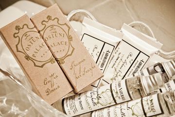 Bathroom amenities