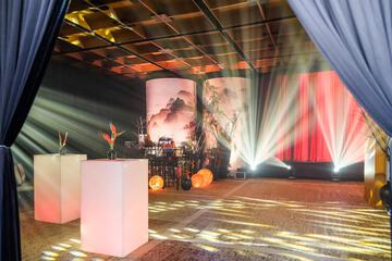 Indoor wedding