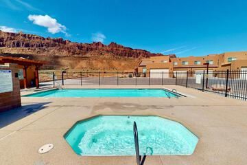 Photo 35