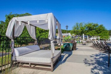 Sundeck