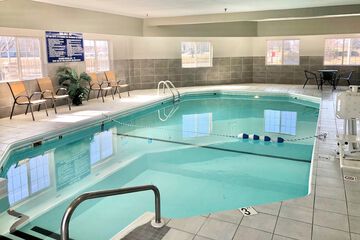 Red Roof Inn & Suites Omaha - Council Bluffs