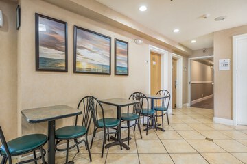Hotel Interior 11 of 41