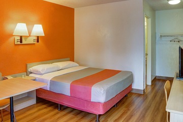 Room 52 of 53